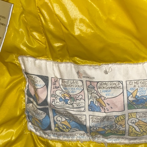 Vest - Picture 3 of 4